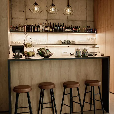 Pinia Slnava 01 - Luxury Lakeside With Pool Banka