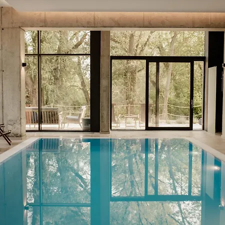 Apartmán Pinia Slnava 01 - Luxury Lakeside With Pool *