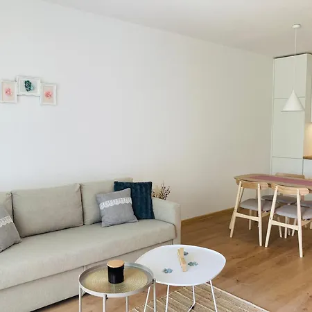 Pinia Slnava 01 - Luxury Lakeside With Pool アパート *