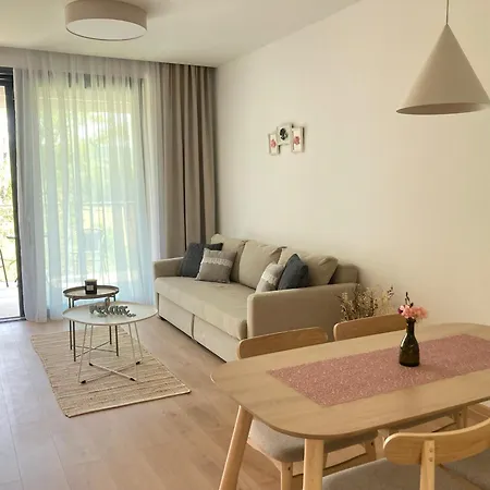 Pinia Slnava 01 - Luxury Lakeside With Pool * Banka