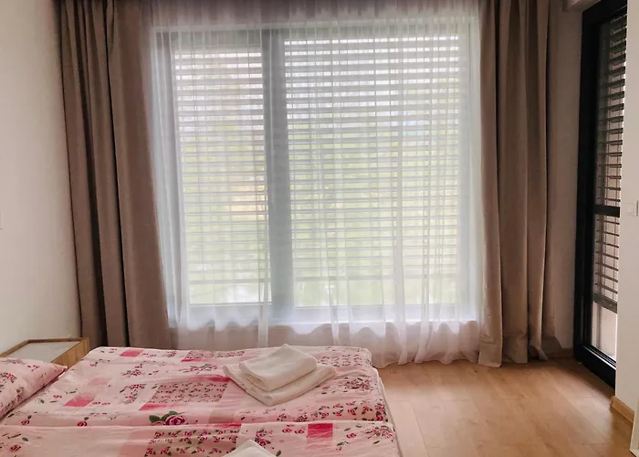 Pinia Slnava 01 - Luxury Lakeside With Pool Διαμέρισμα *